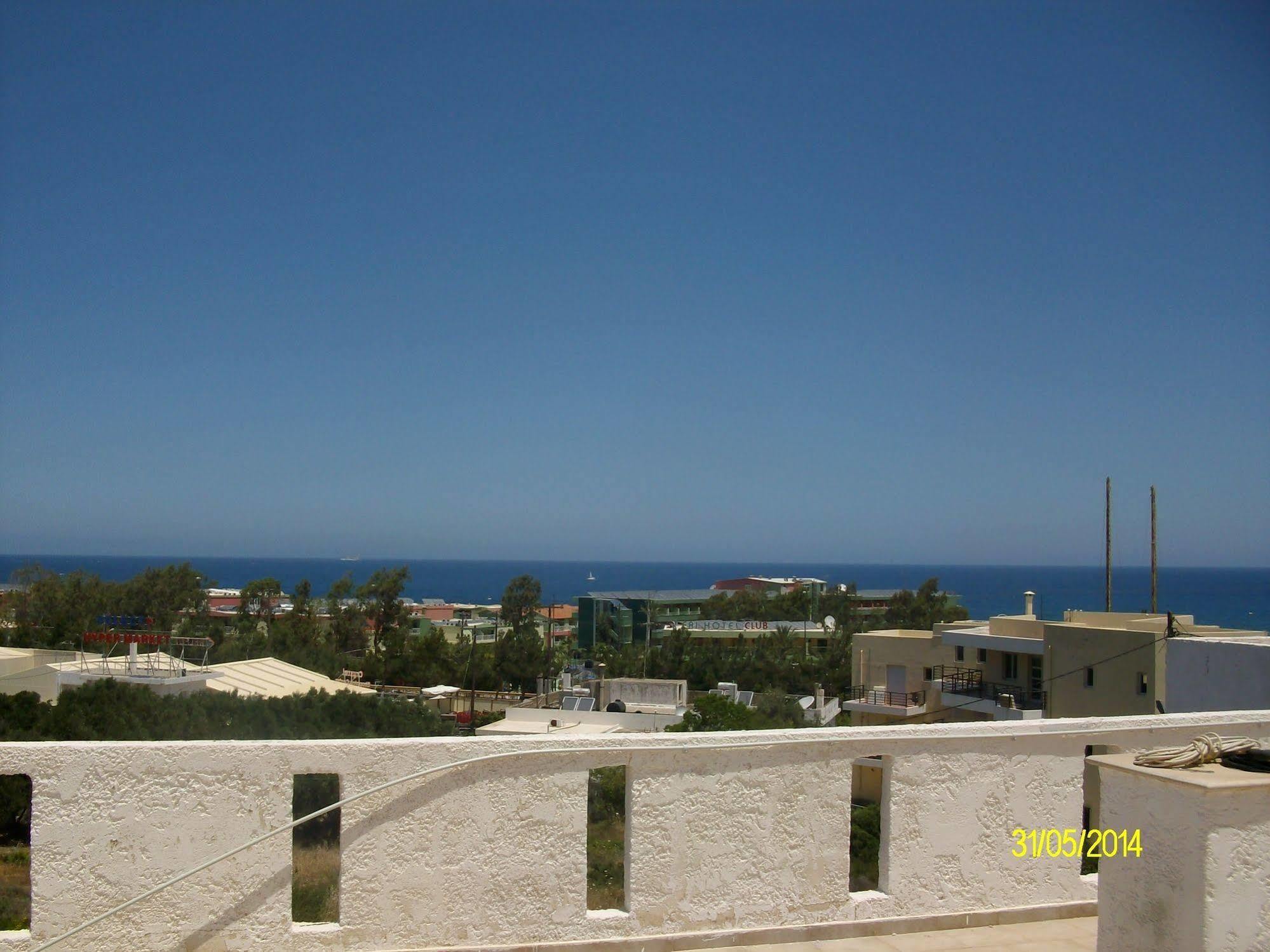 Krits Hotel Hersonissos  Exterior foto